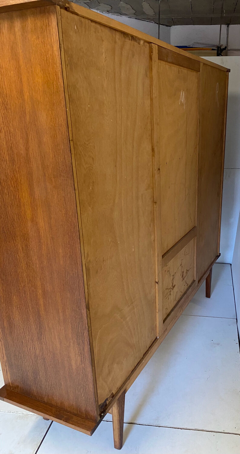 Vintage wardrobe feet compass from 1961