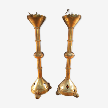 Pair of candle pickers