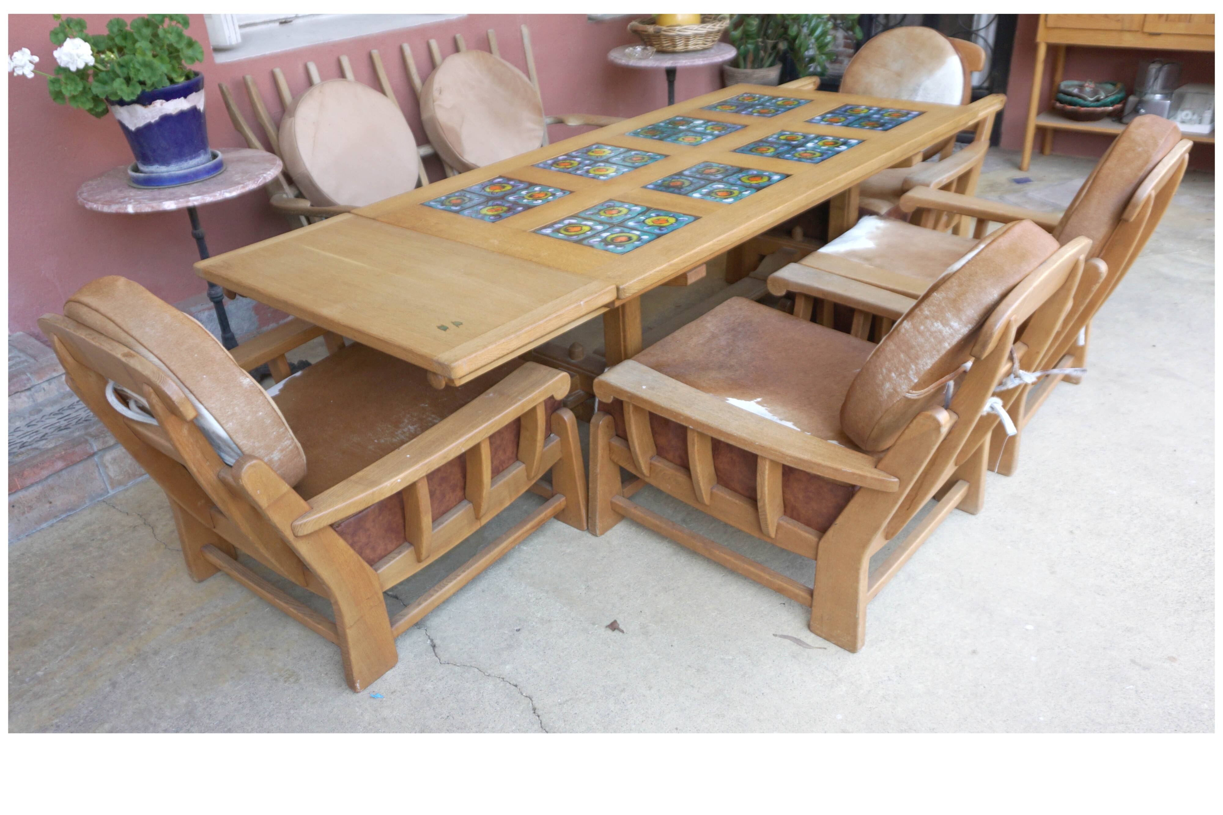 Dining room table by Guillerme and Chambron "Your Home" Edition