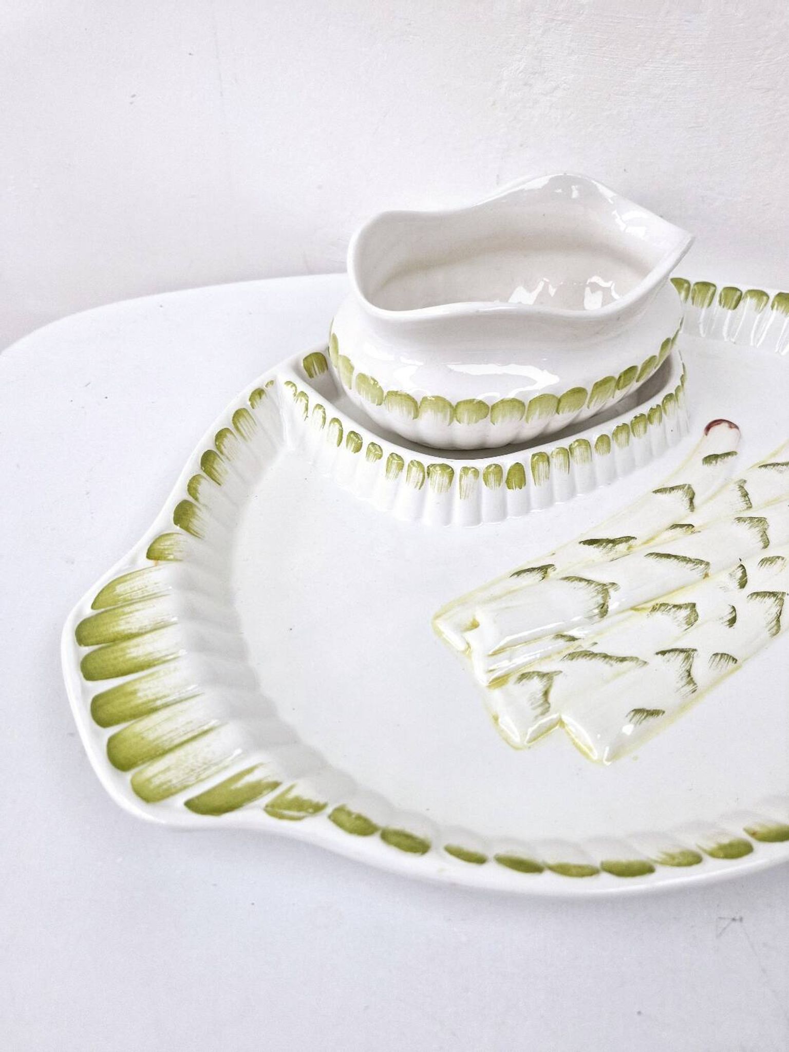 Large Asparagus Dish With Vintage Ceramic Barbotine Saucepan