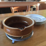 Terracotta pouring dish