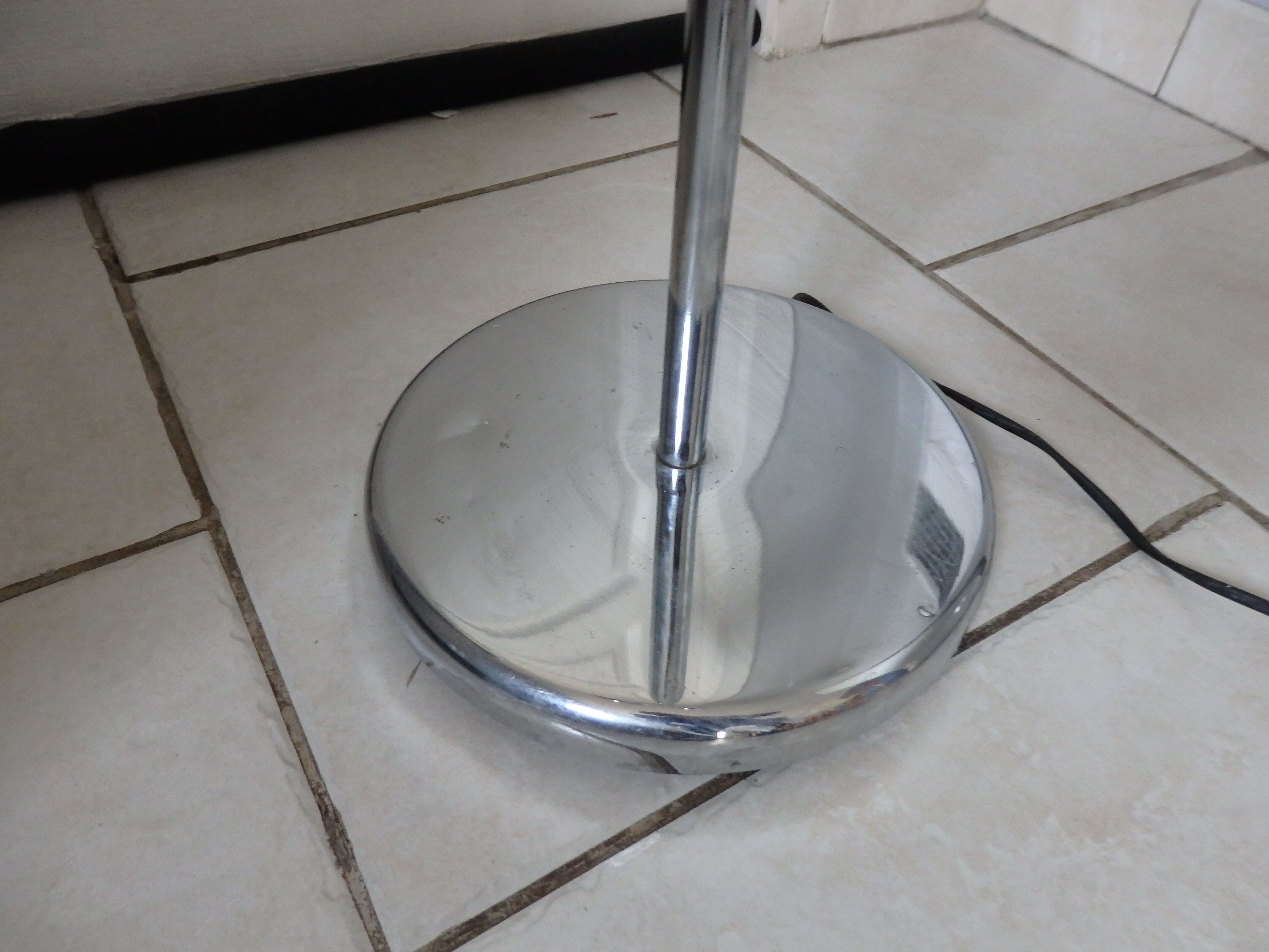 Vintage chrome floor lamp with two adjustable ball spotlights