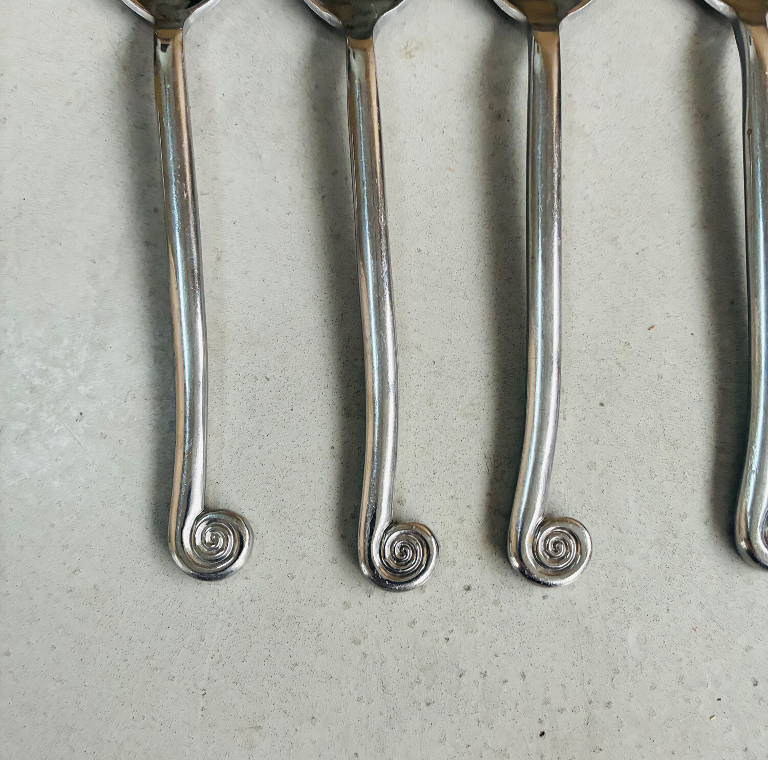 Spiral cutlery Geneviève Lethu for 8 people