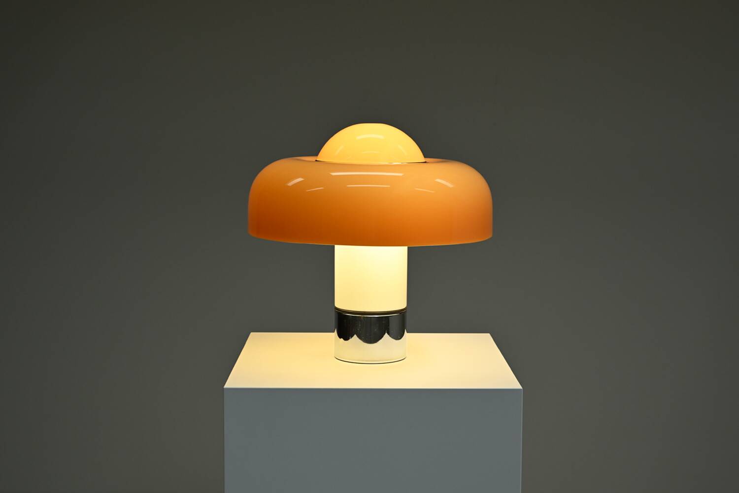 Brumbry table lamp by Luigi Massoni for Harvey Guzzini, 1960s Italy.