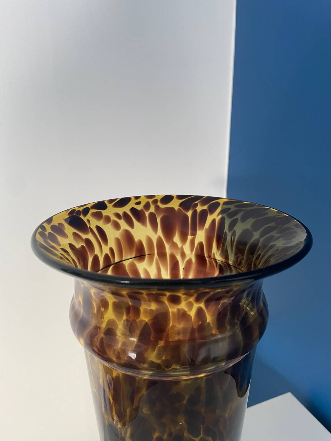 Medicis vase in tortoiseshell-colored blown glass 1970