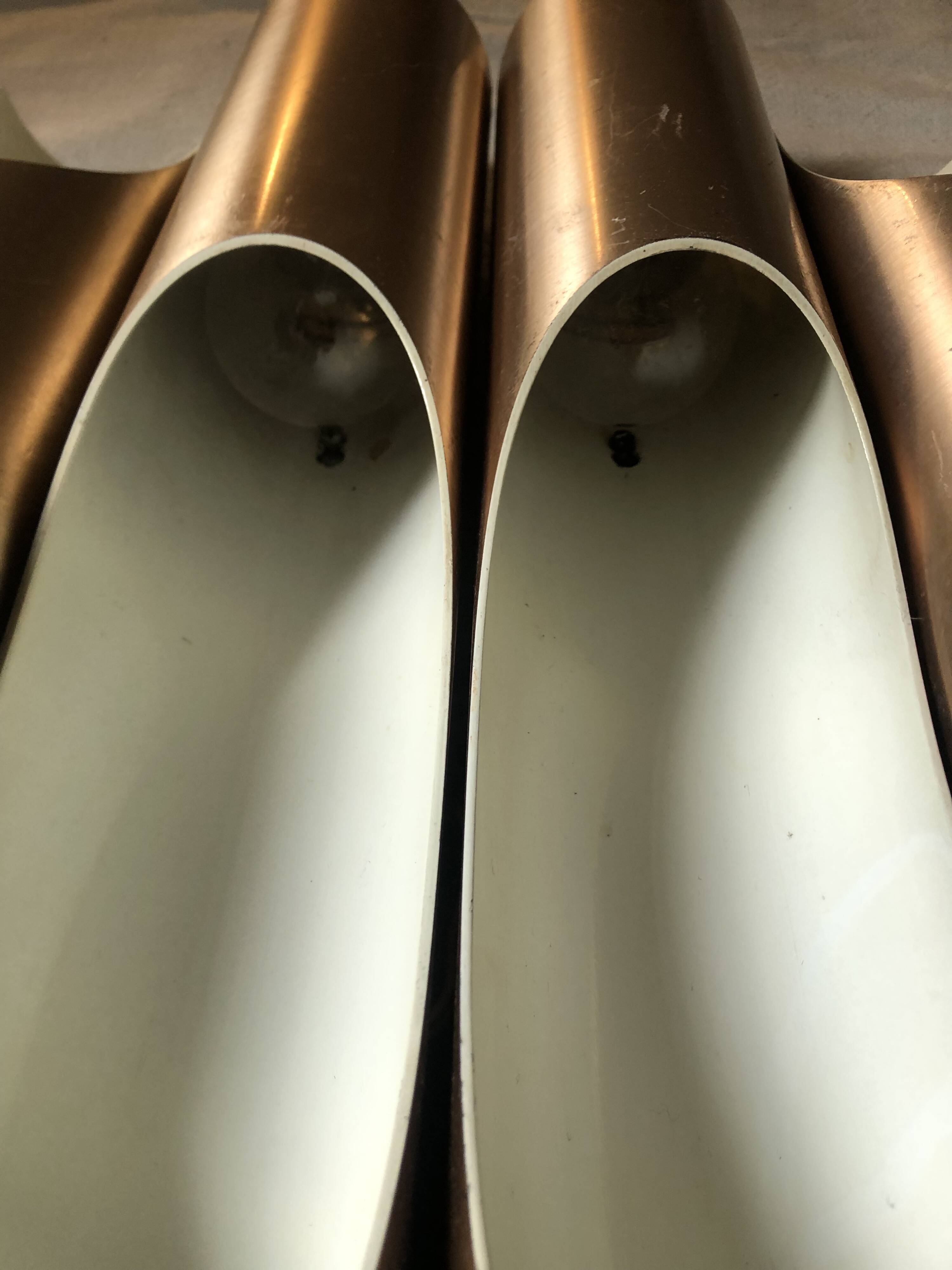 Fuga wall light for Raak Design