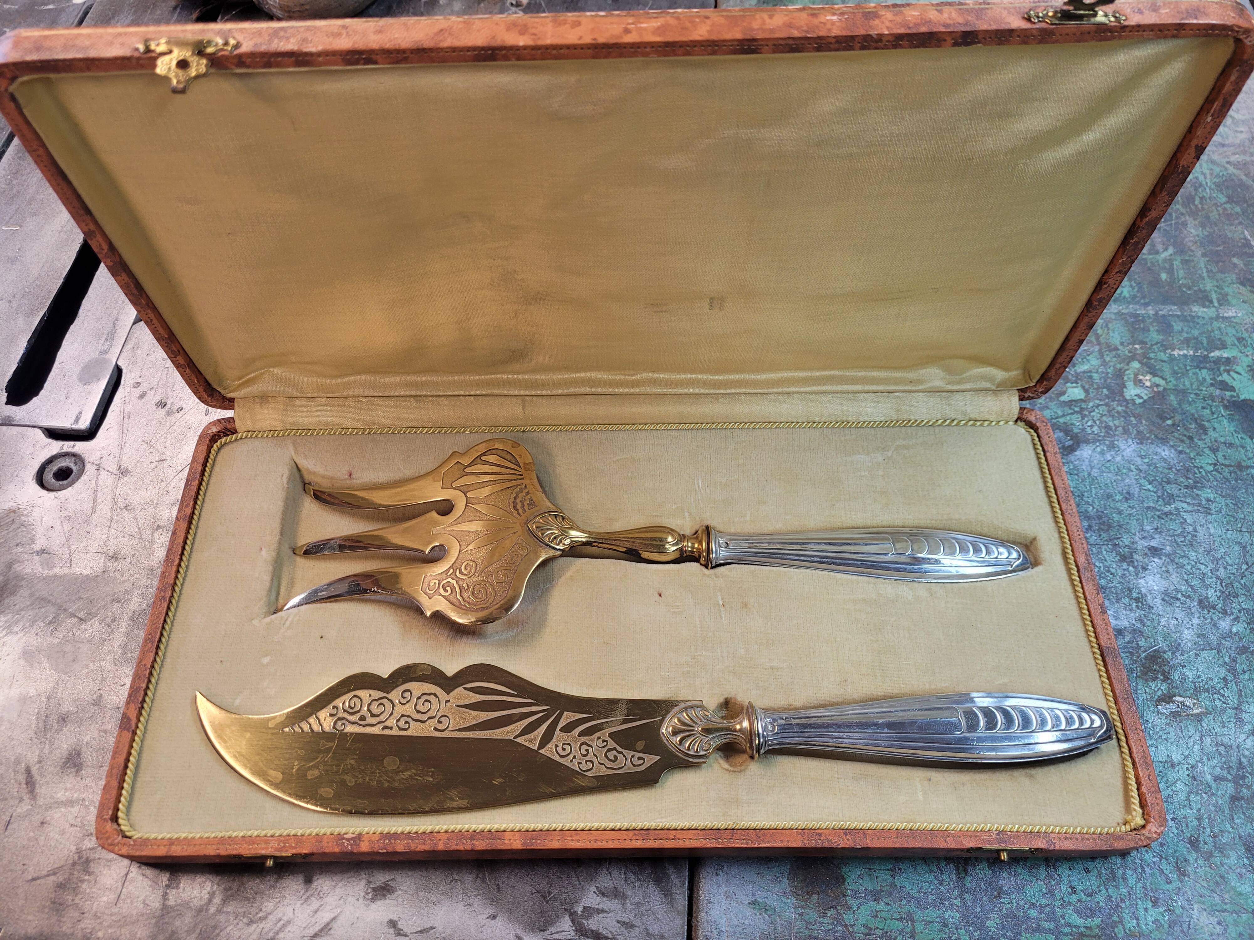 Art deco dessert service in stuffed silver