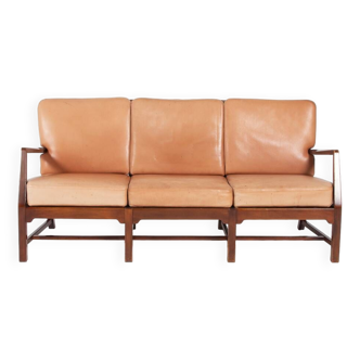 Mid-Century Danish Modern 3-seats sofa with cognac leather cushions