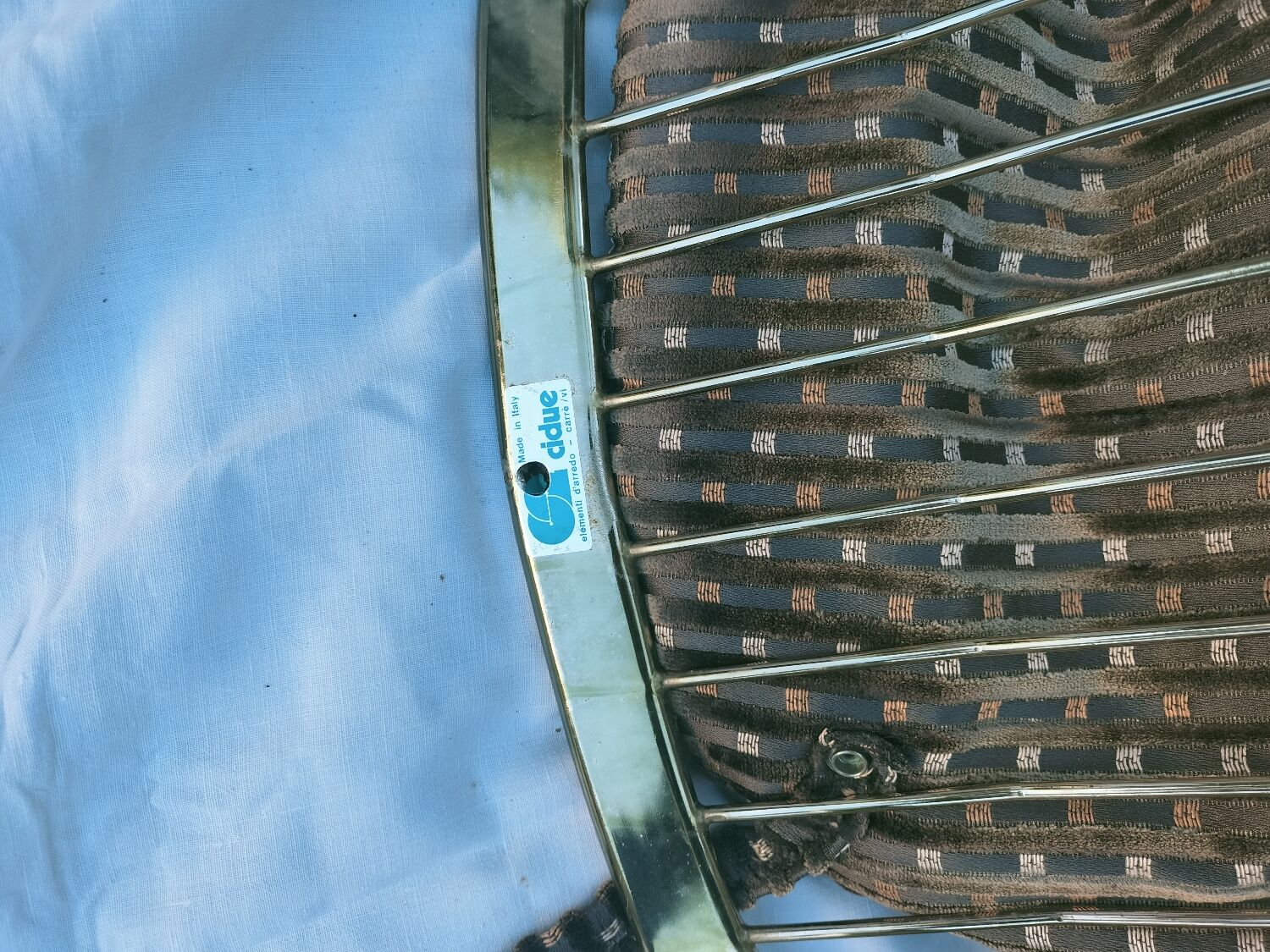 6 golden metal chairs Cidue