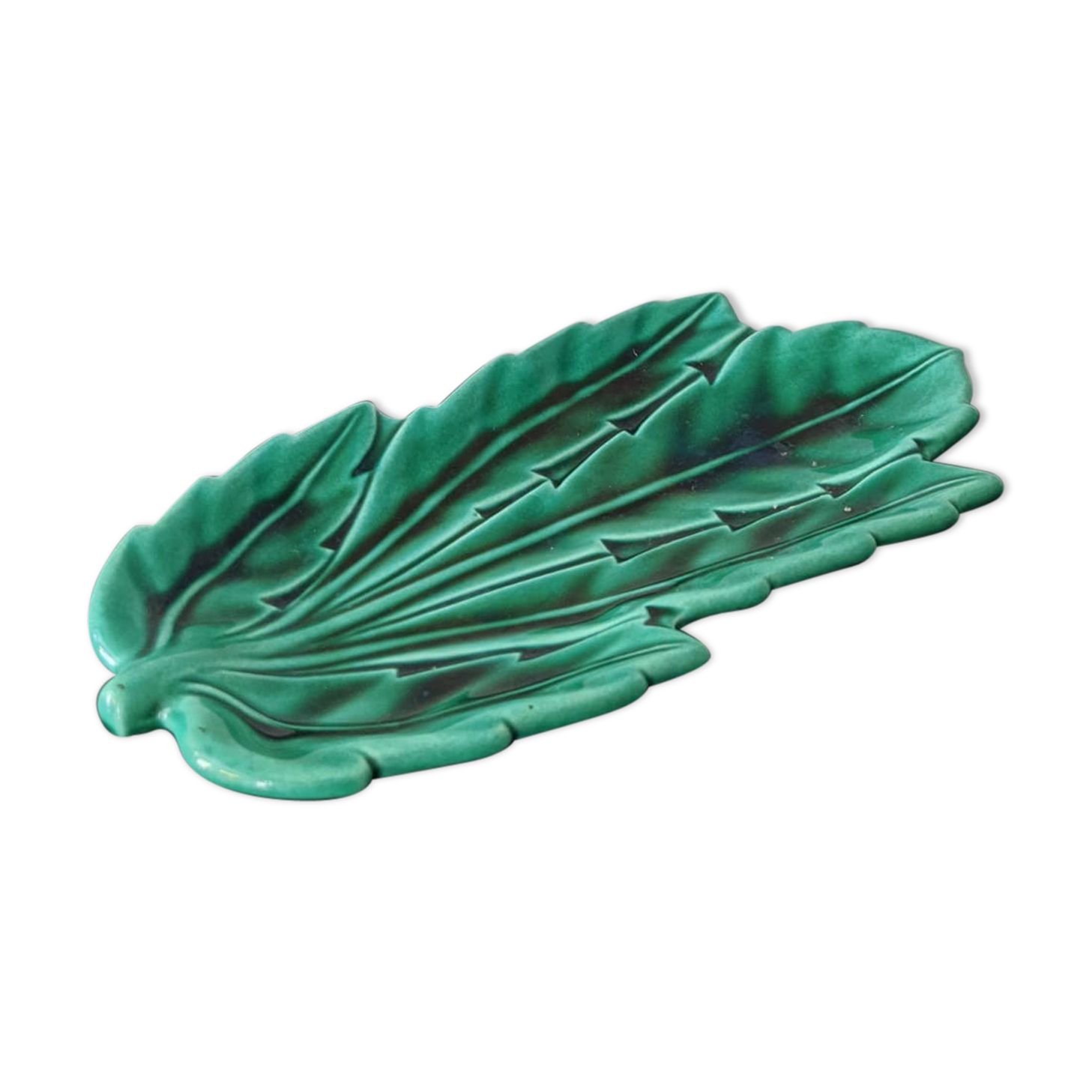 Leaf-shaped aperitif cup