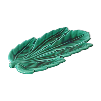 Leaf-shaped aperitif cup