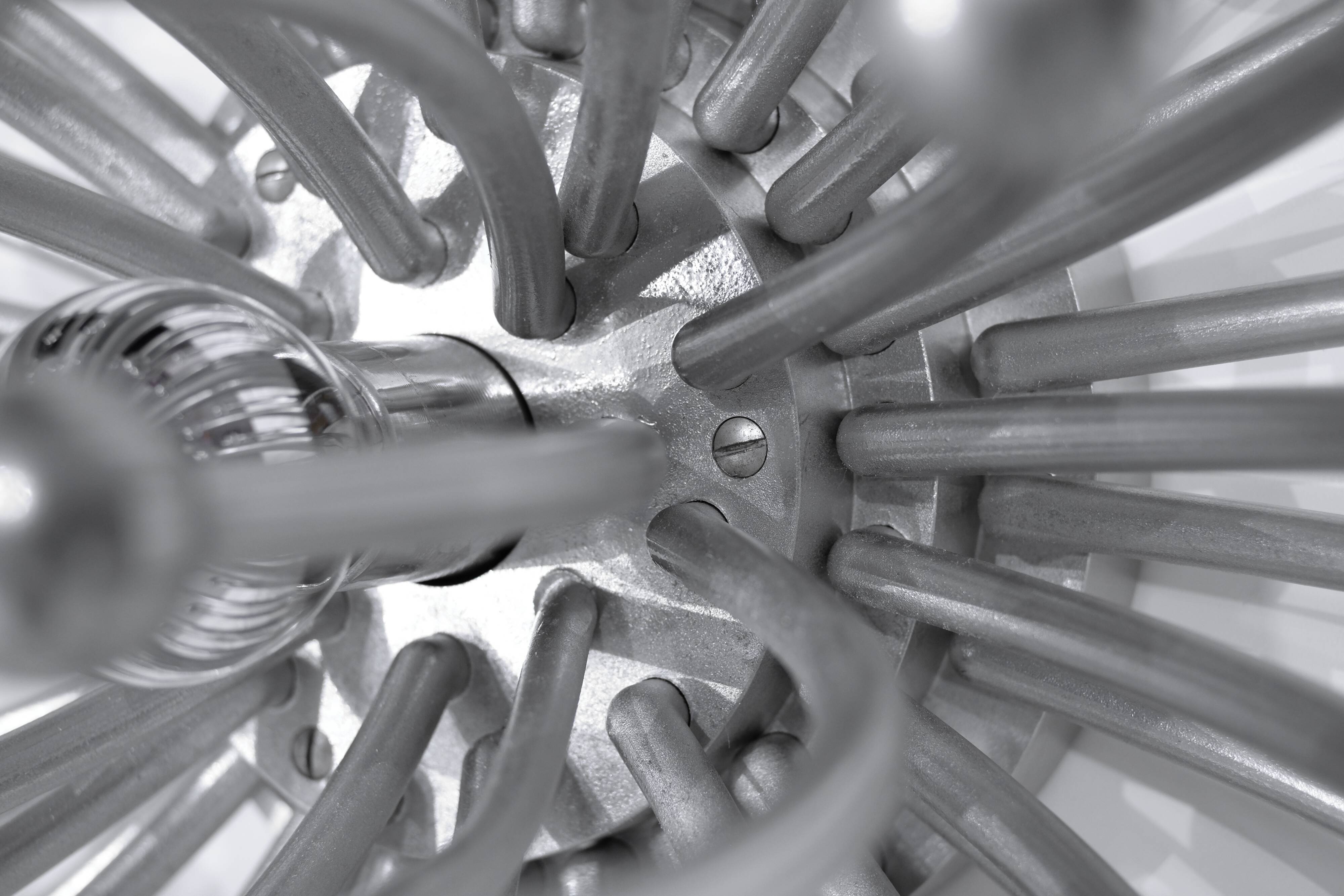 “Pistillo” lamp by Studio Tetrarch for Valenti Luce, 1960s.