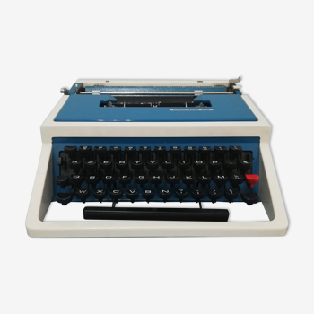 Vintage Underwood 315 Blue Typewriter