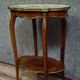 Display table - Louis XV style side table, finely crafted in mahogany.