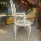 Fauteuils plus table de jeux