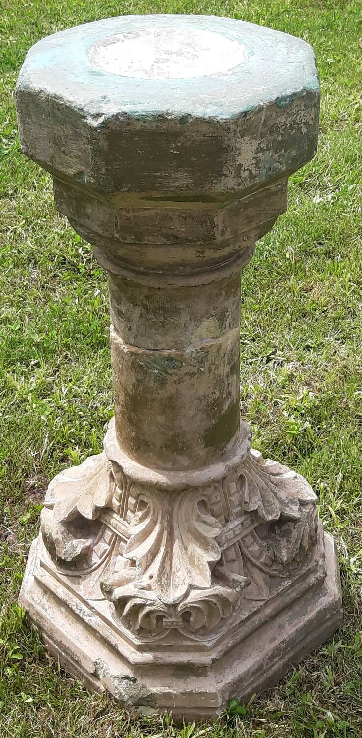 Holy water font on stone column (17th century)