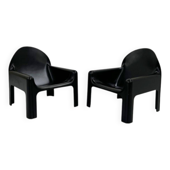 Gae Aulenti paire de fauteuils