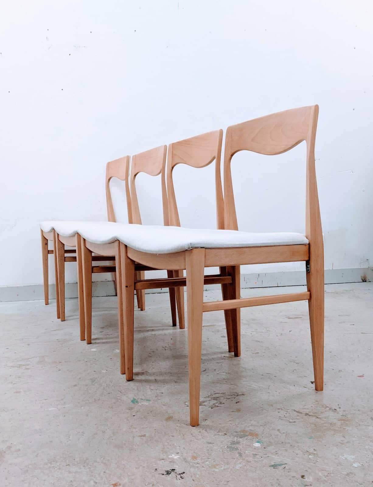 Set of 4 Scandinavian chairs