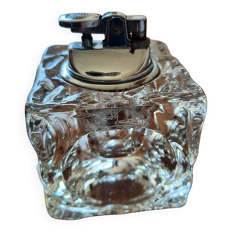 Table lighter