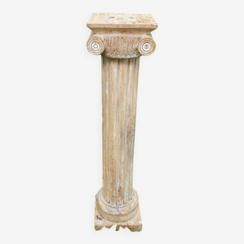 Corinthian column