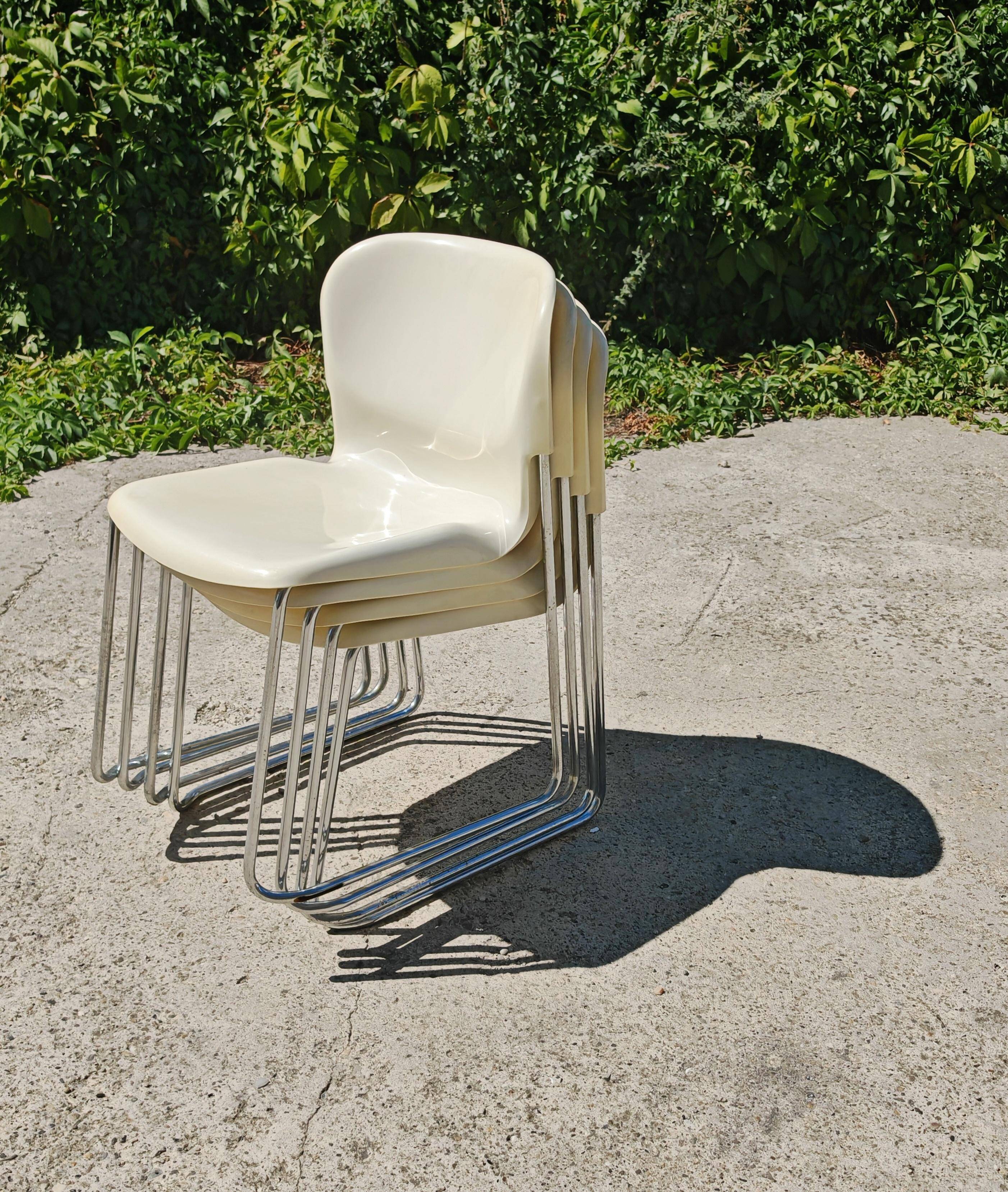 Stackable suspended chair Space Age model SM400 K by Gerd Lange