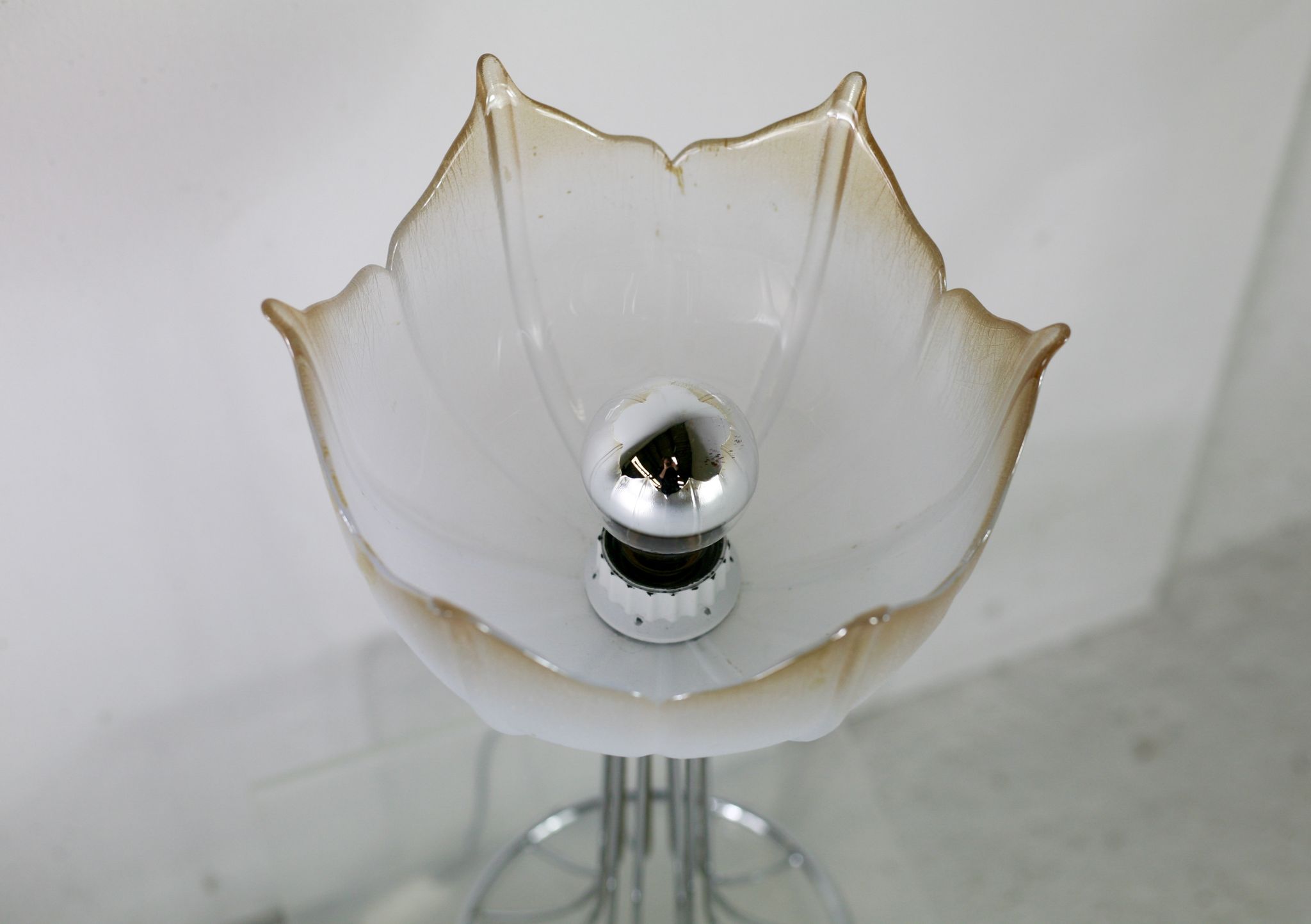 Lamp "space age". glass reflector, metal base. Circa 1970