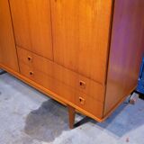 Vintage teak Cabinet