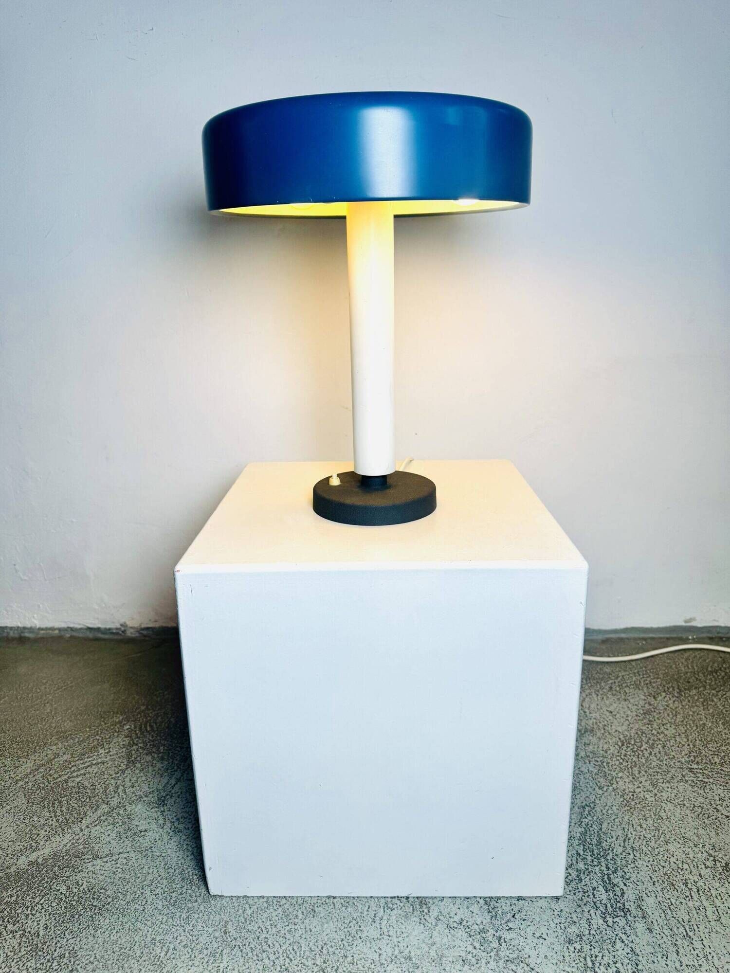 Model Tp-8079 Mushroom Table Lamp By Niek Hiemstra For Hiemstra Evolux, The Netherlands 1960S
