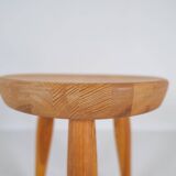 Modern Scandinavian Sculptural Stool in Pine, Sweden, 1970s