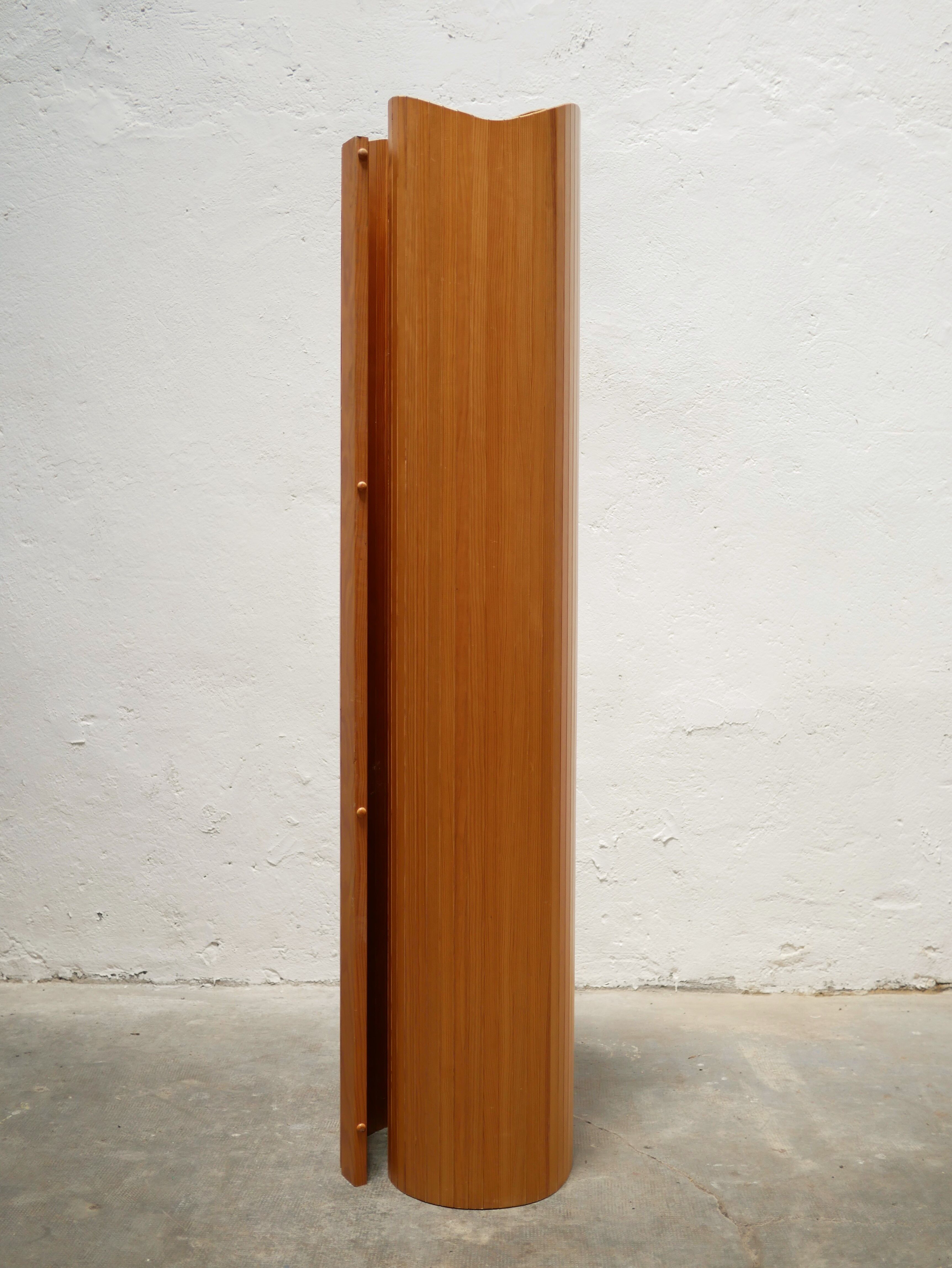 Vintage wooden screen published by Habitat