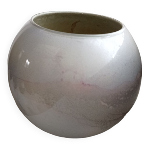 Vase boule verre laqué signé