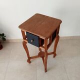 Antique pedestal table in solid oak from the 40s/50s