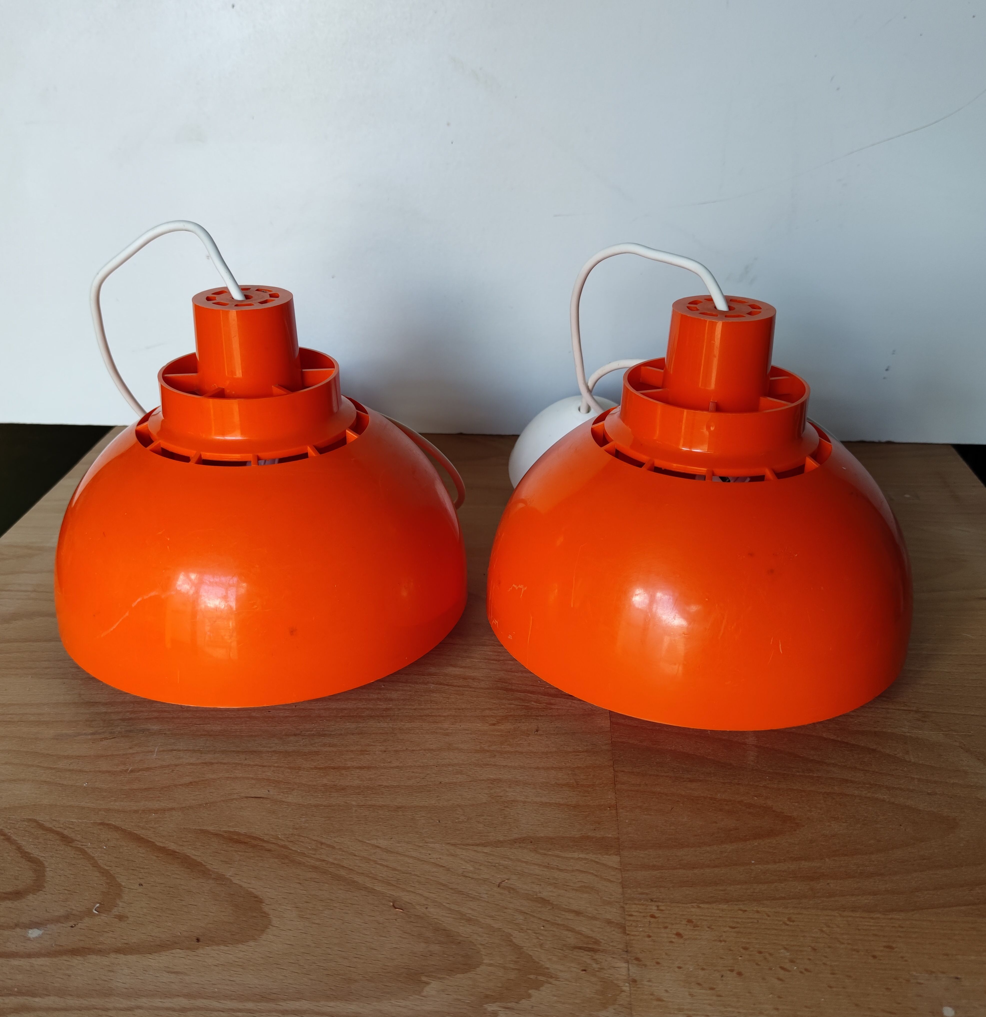 Suspensions vintages orange