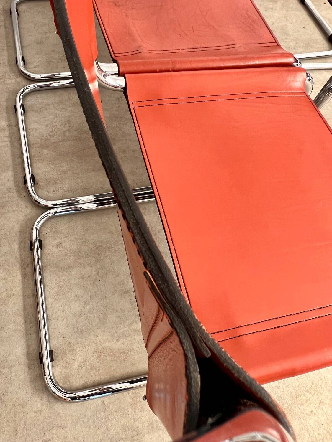 Lot 6 tubular chairs S33 design Mart Stam vintage cognac leather from the 70s
