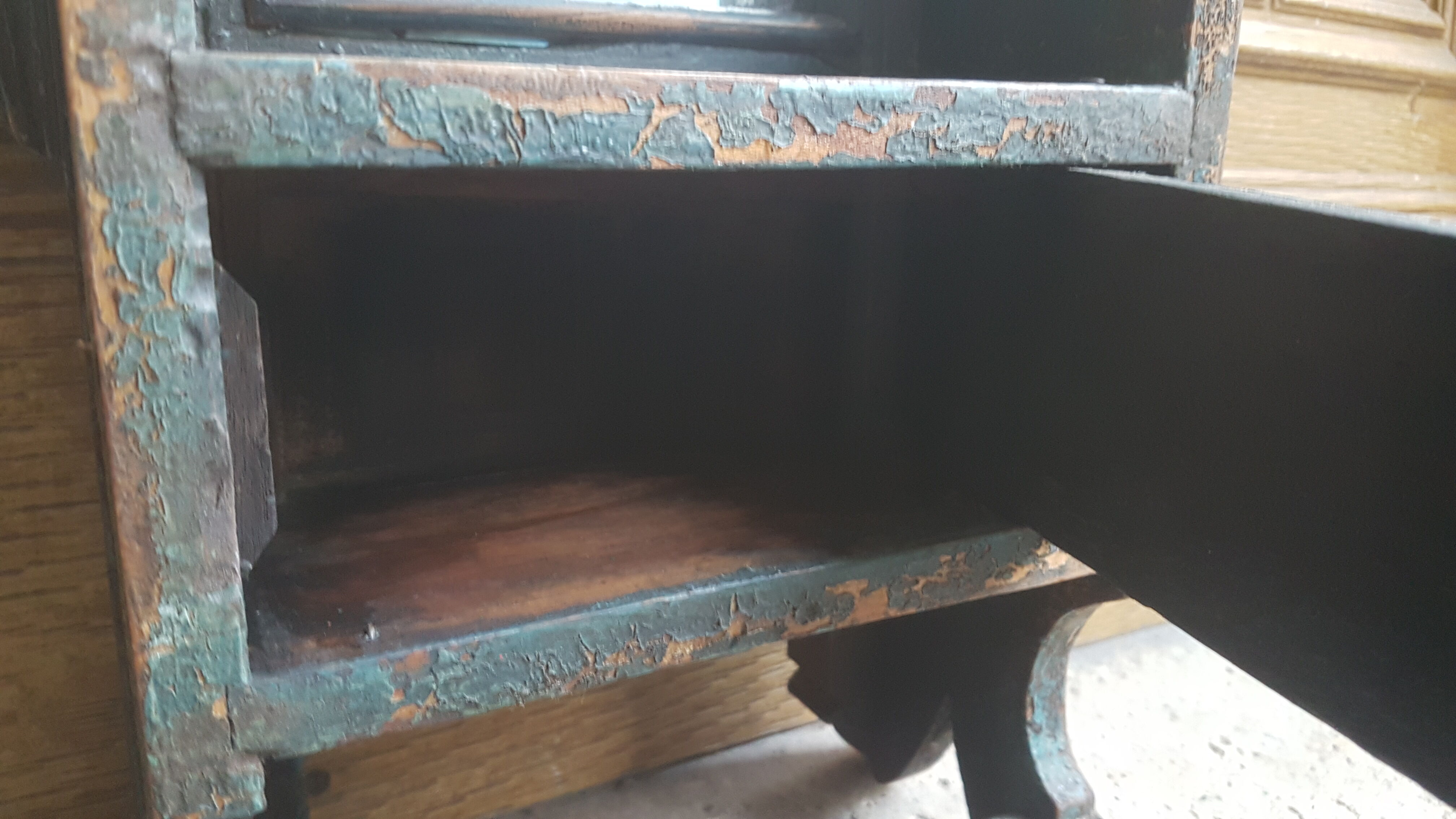 Ancient barber mirror from Indonesia 36x50cm