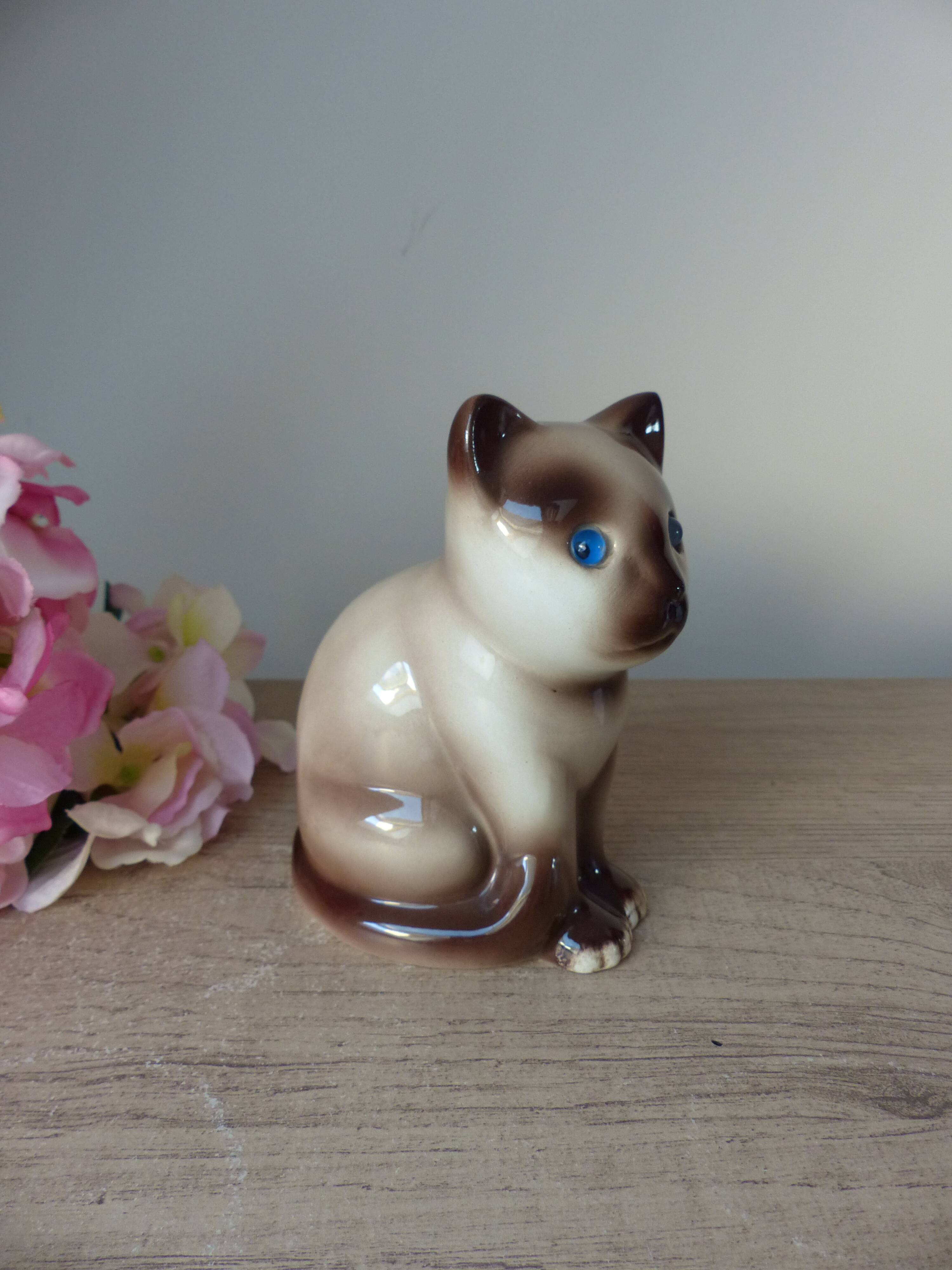 Vintage Siamese Brown Kitten Figurine with Blue Eyes Ceramic Elpa Alcobaca