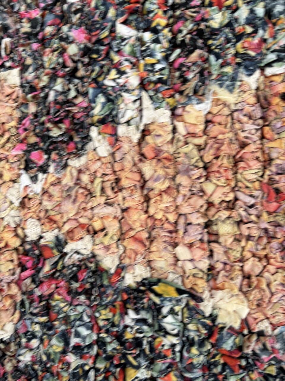 Boucherouite Moroccan Berber rug - hand-woven with recycled fabric scraps - 90x205 cm