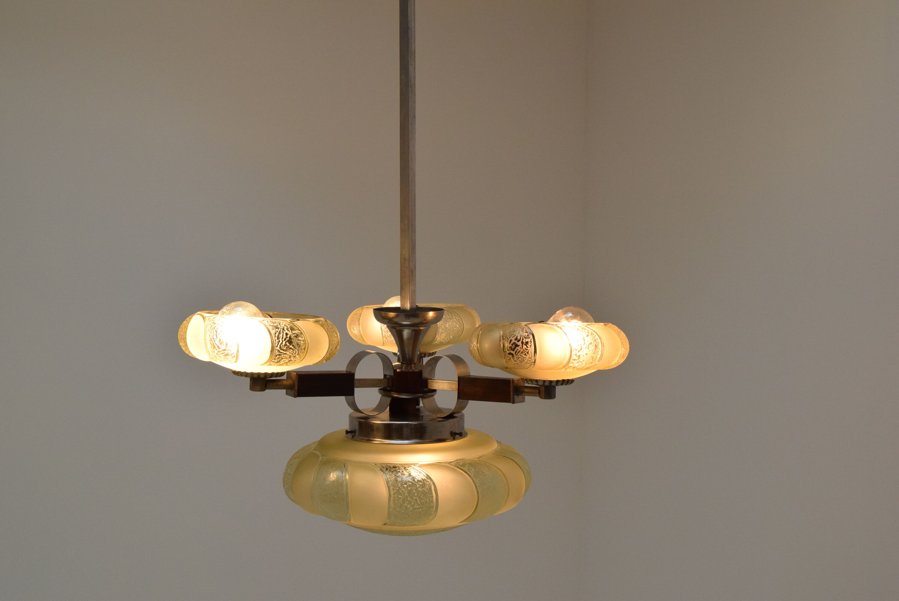 Art deco chandelier, 1930‘s