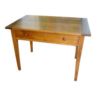 Cherry wood desk nineteenth century with a belt drawer 92 x 67 x 60 cm