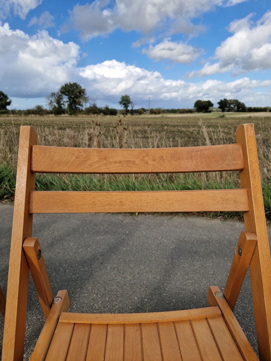 Set of 3 vintage folding chairs