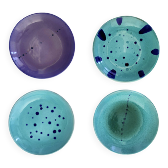 Lot de quatre vide-poches / assiettes décoratives en faïence turquoise par Albisol