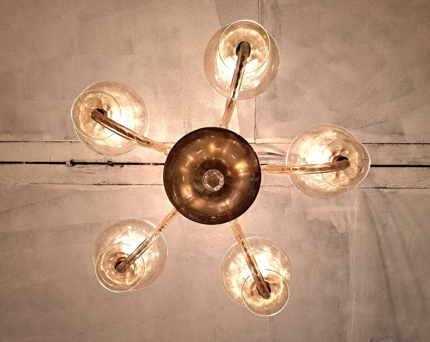 Venetian chandelier from Murano in smoked glass