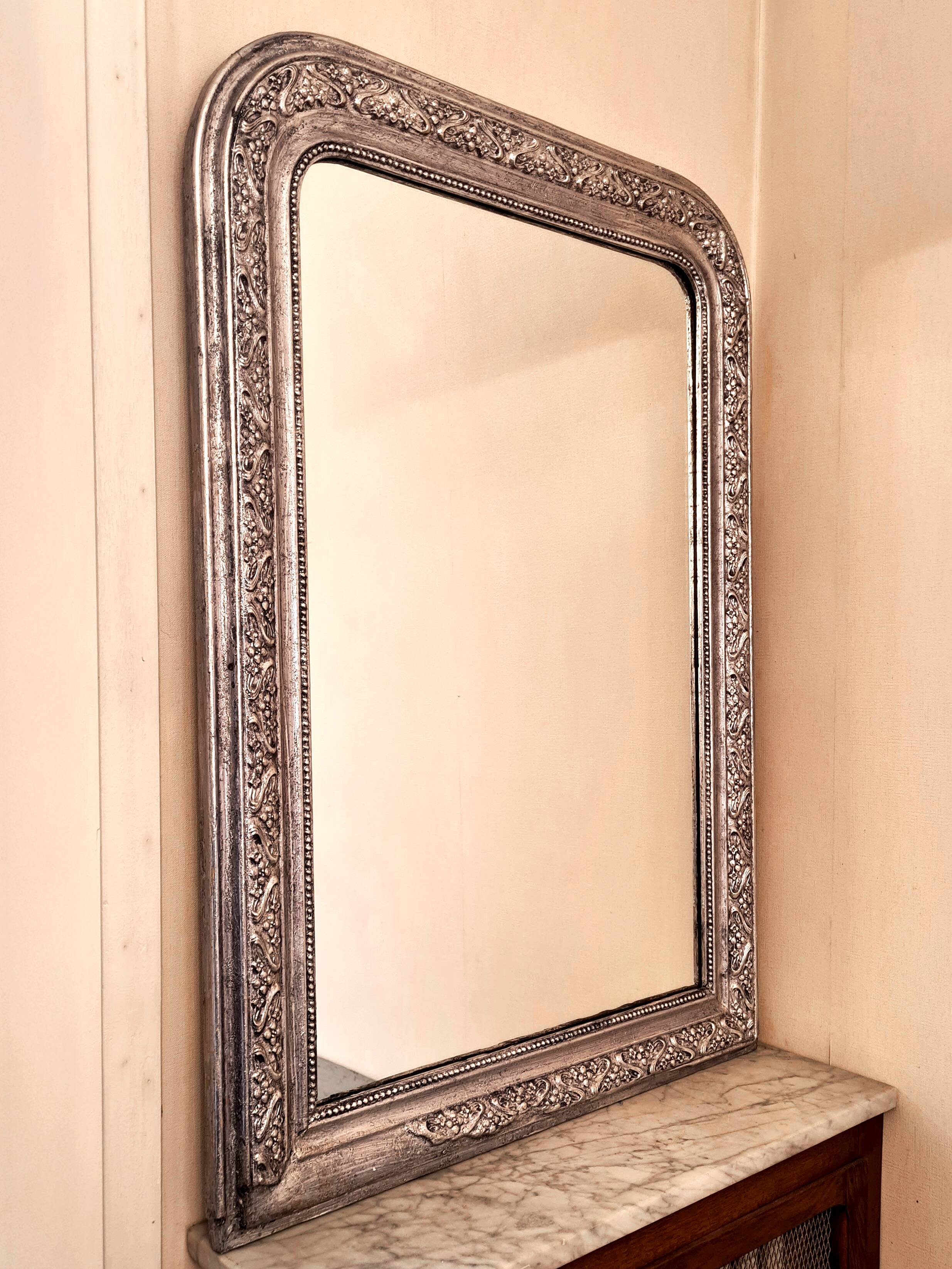 Antique Louis-Philippe mirror "Sidonie" – Art Nouveau decor
