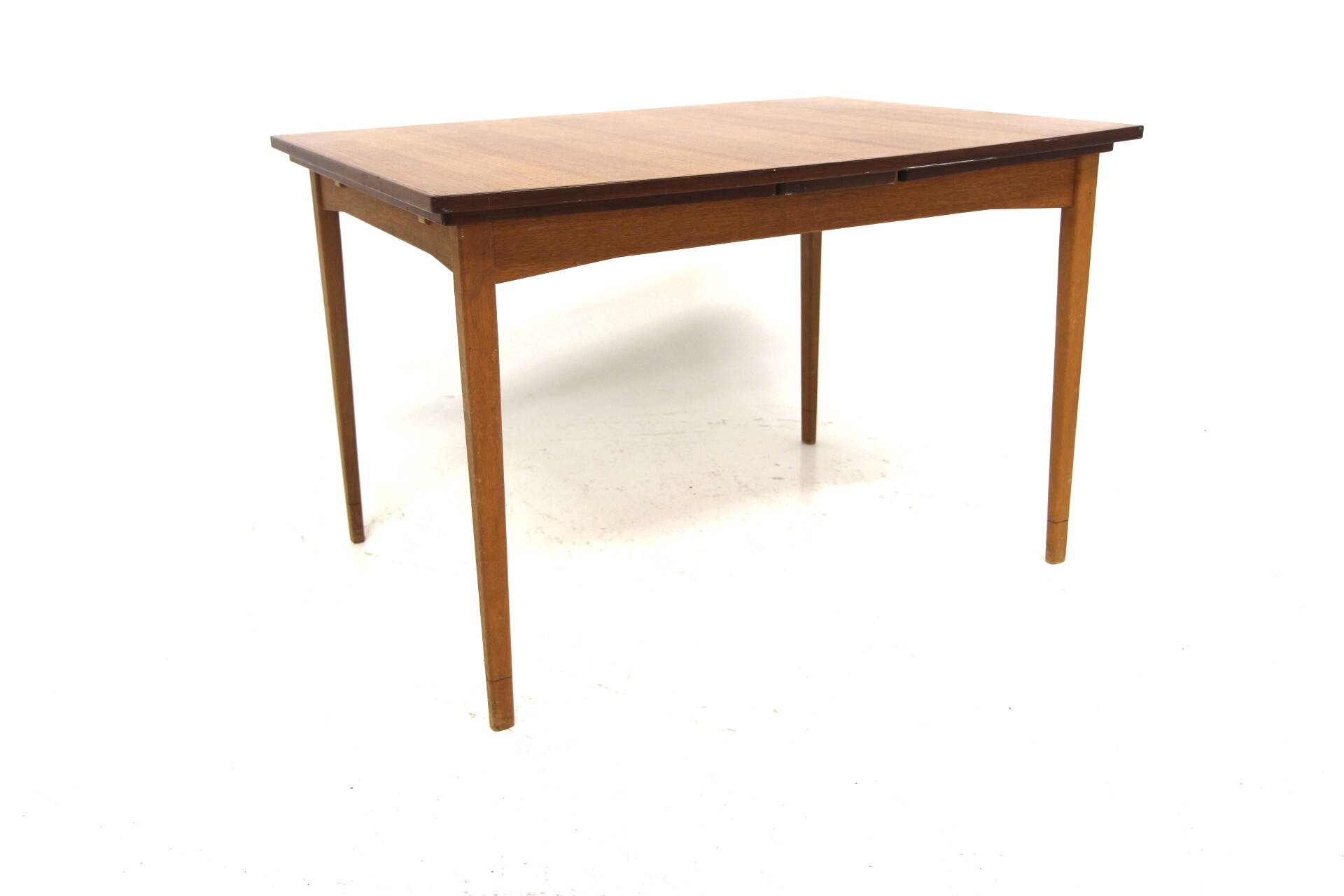 Table de salle à manger "portefeuille" en teck, Suède, 1960