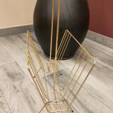 Vintage magazine rack in gold metal