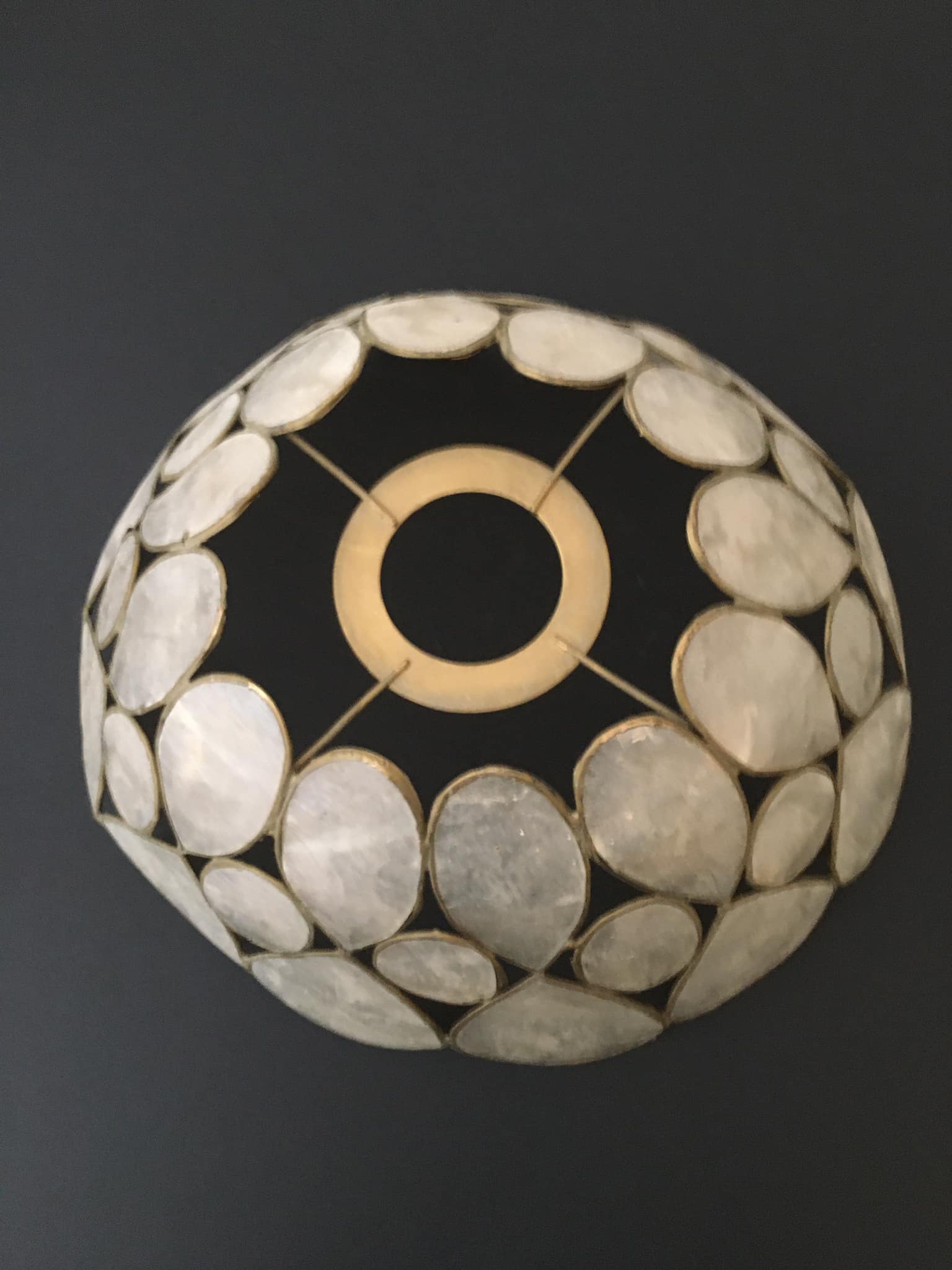 Lampshade in mother-of-pearl and brass