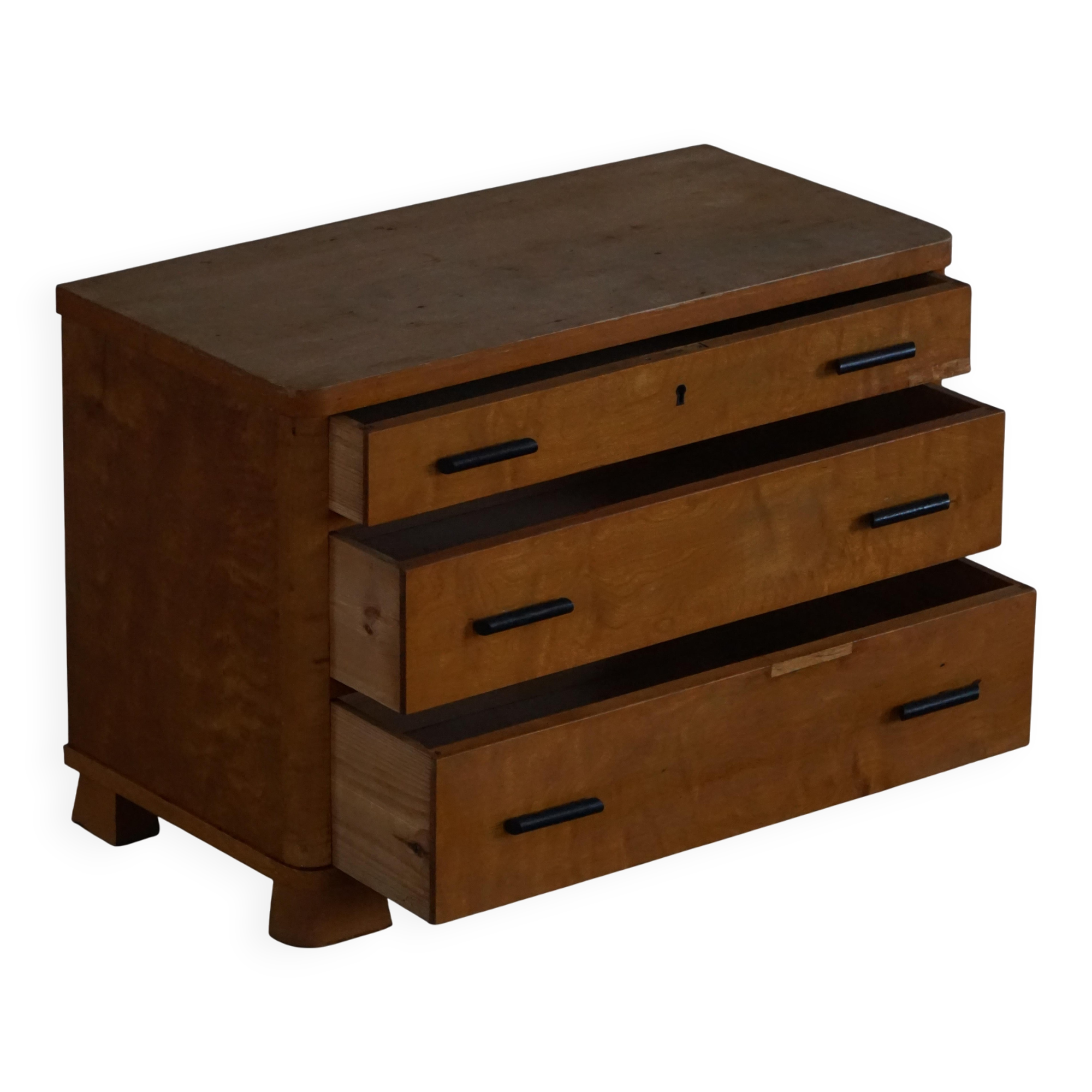 Scandinavian functionalism / Art Deco, Birch chest of drawers, 1930s–40s