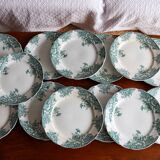 Service de 13 assiettes plates modèle "Sylvia" – Faïencerie d’Onnaing