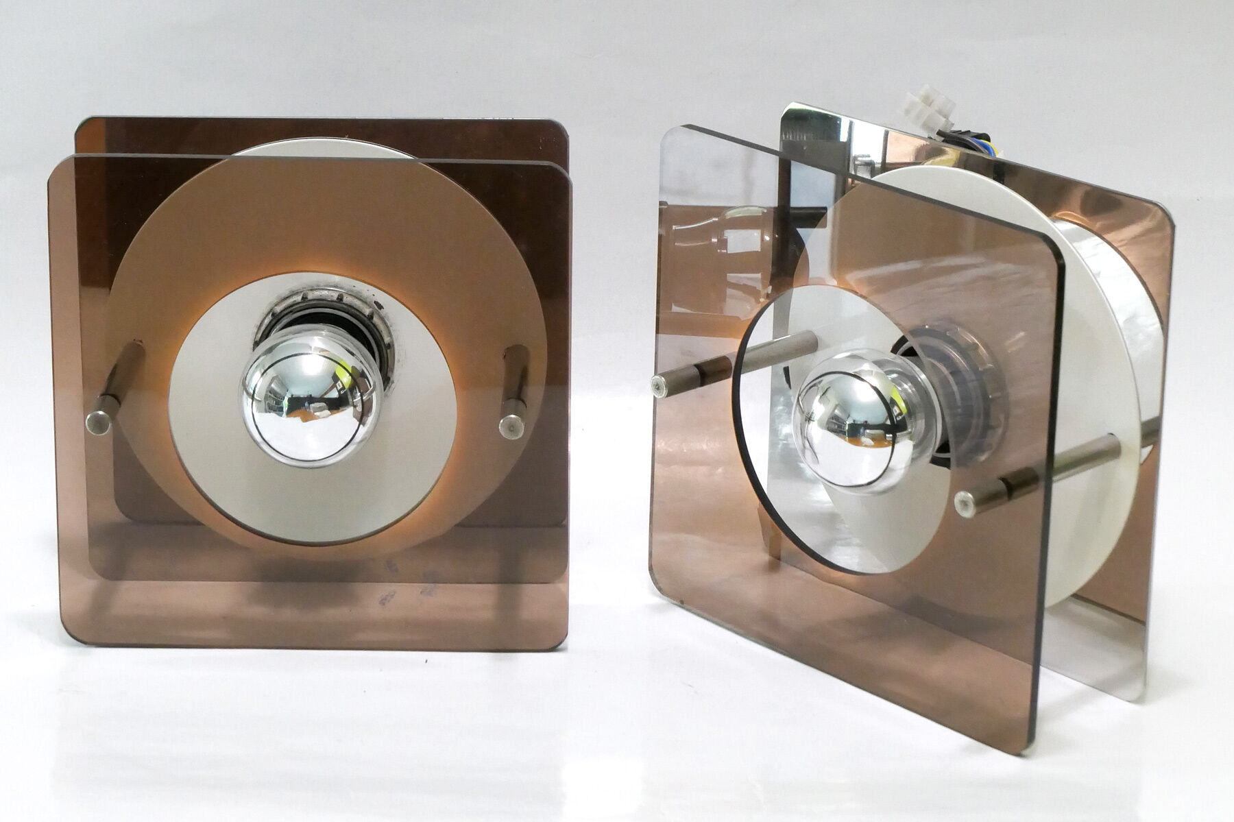 2 wall lamps metal and plexiglass of Jocelyne Trocmé for Oxar 1970