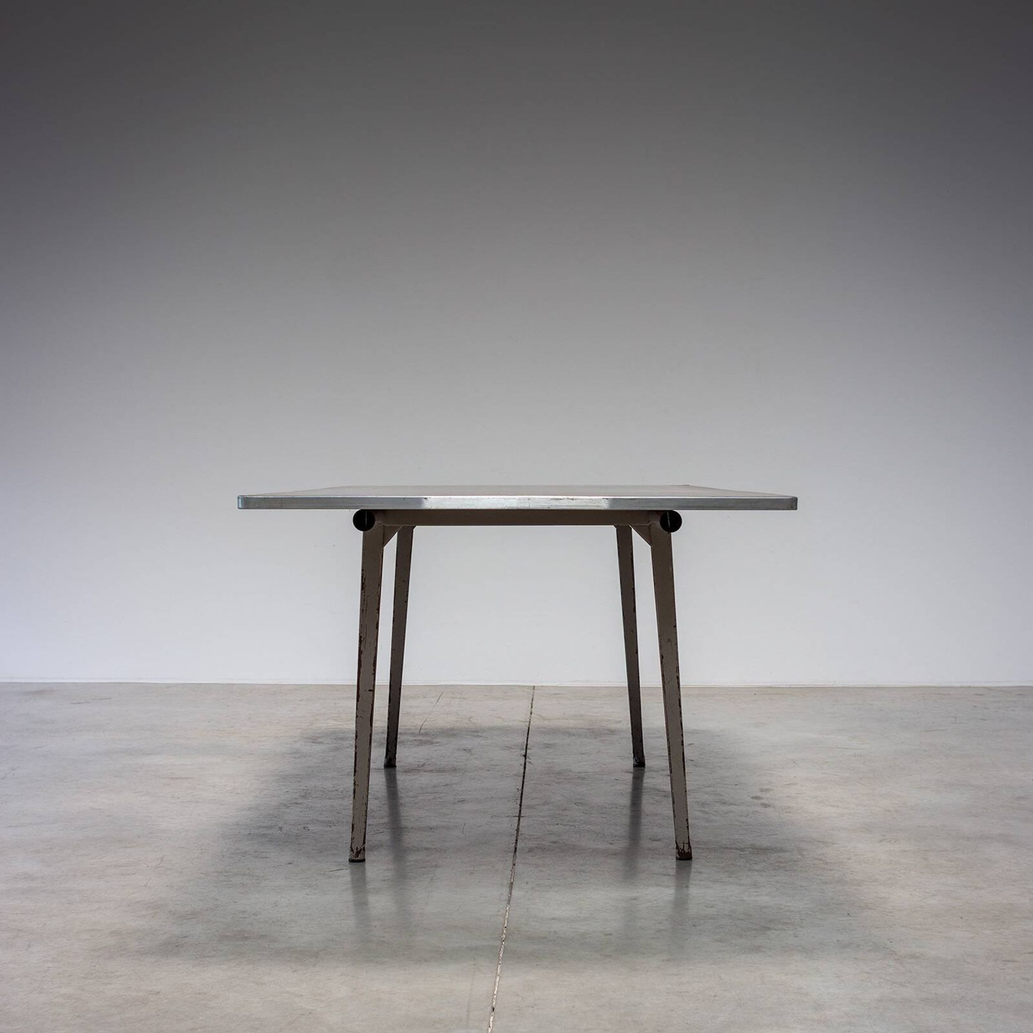 Friso Kramer for Ahrend de Cirkel Industrial table Ocatgon
